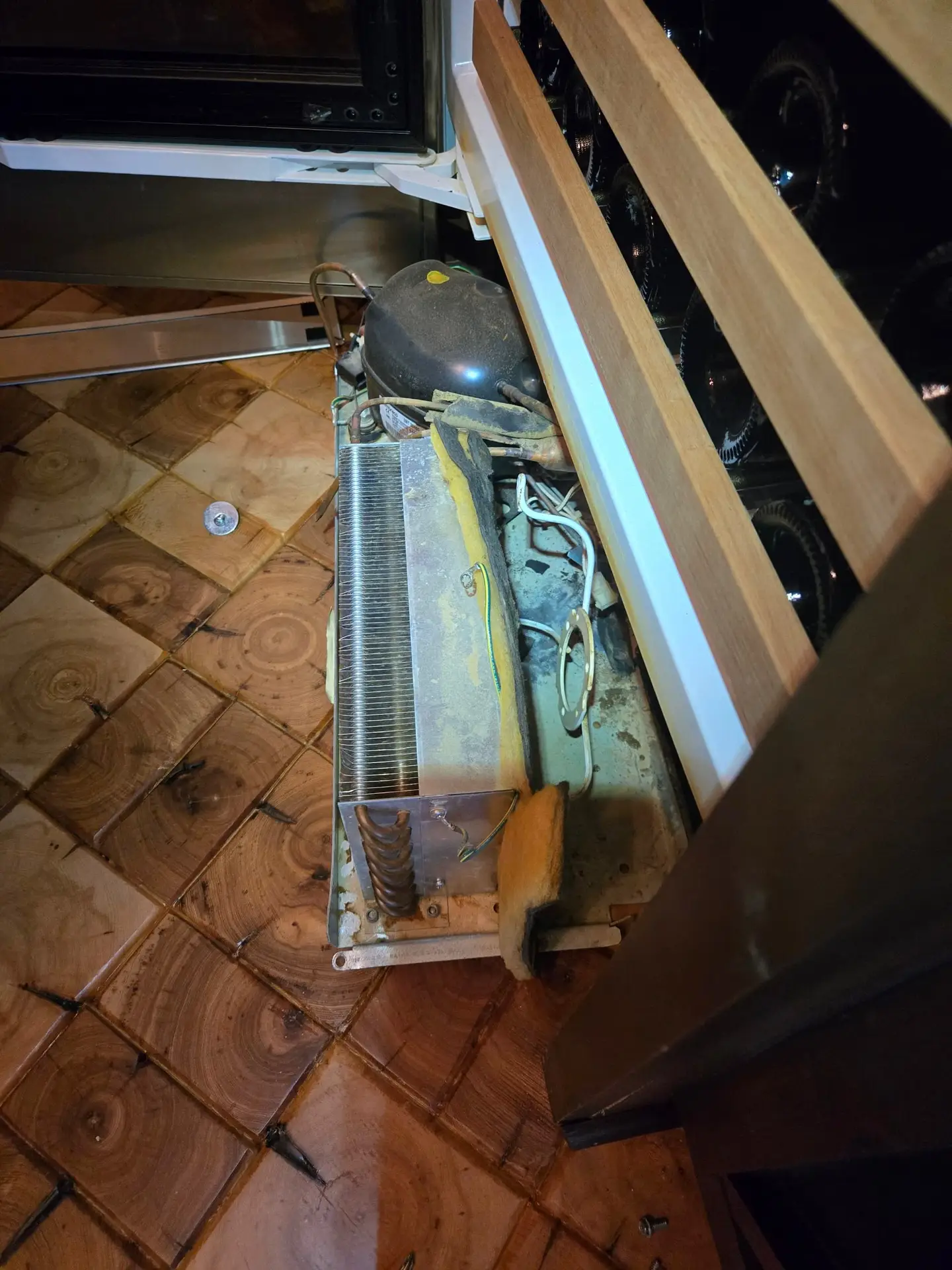 Sub-Zero wine cooler repair The Woodlands