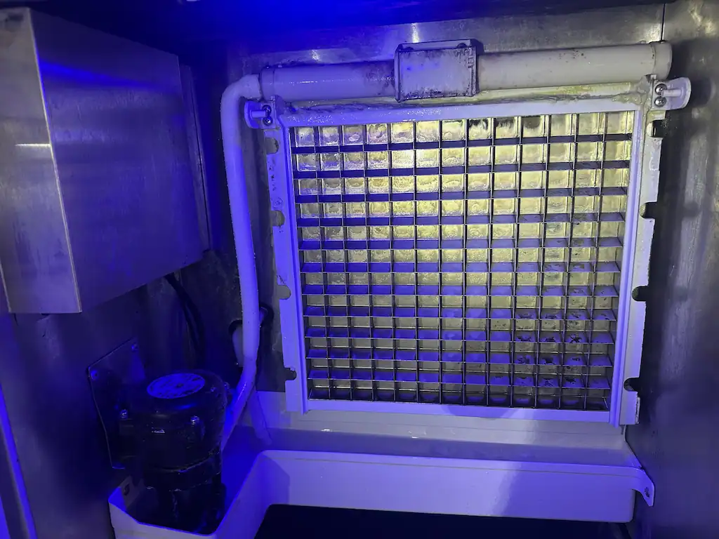 PowerOn Technician repair commercial ice machine